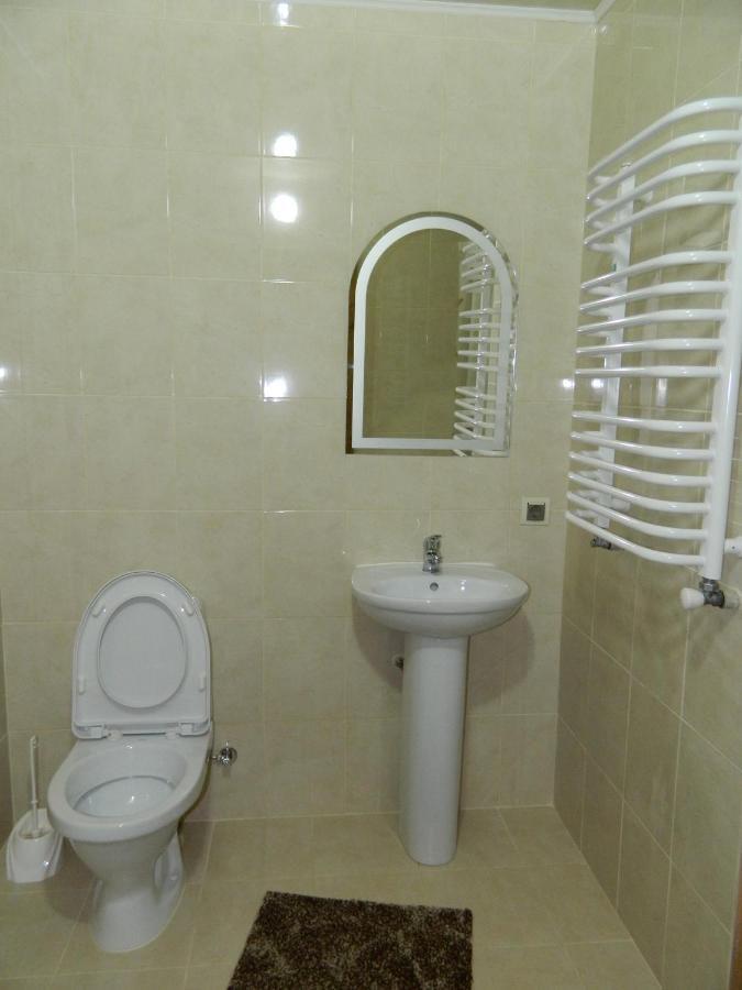 У Павла Hotel Yablunytsya Exterior photo